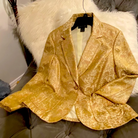Gold & pastel colors Blazer - Picture 2 of 2